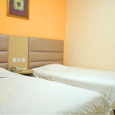 Greentree Inn Shandong Qingdao Railway Station Zhanqiao Yacht Wharf Express Eksteriør bilde