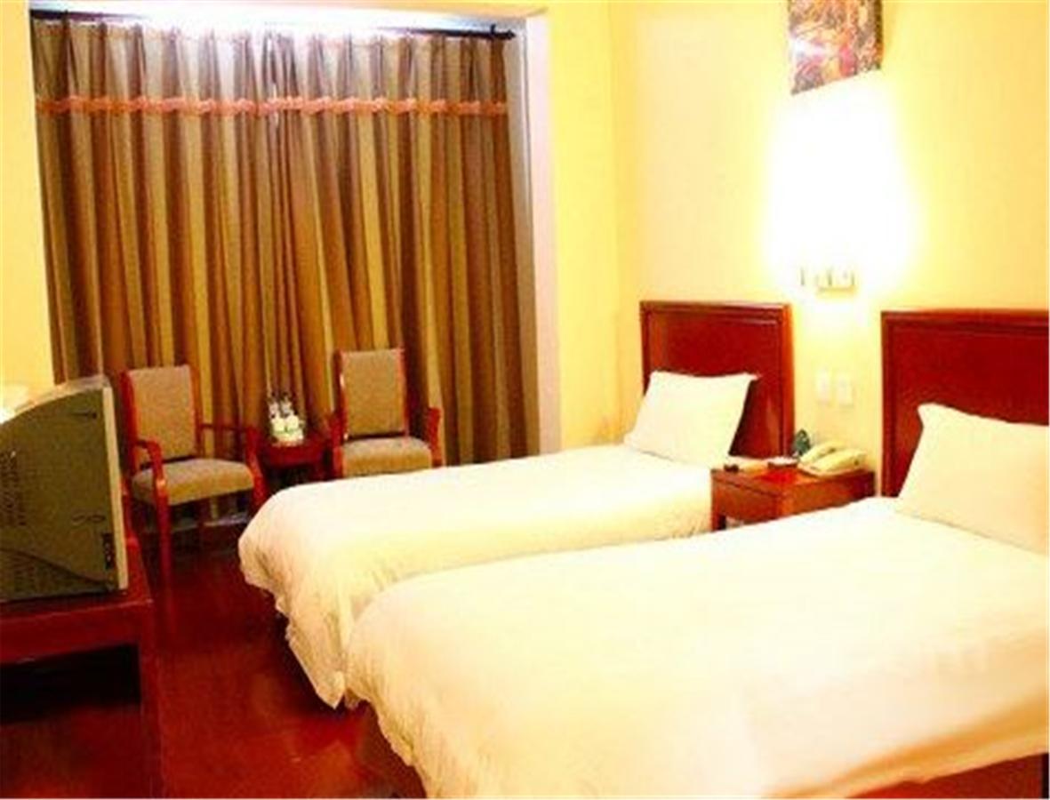 Greentree Inn Shandong Qingdao Railway Station Zhanqiao Yacht Wharf Express Eksteriør bilde